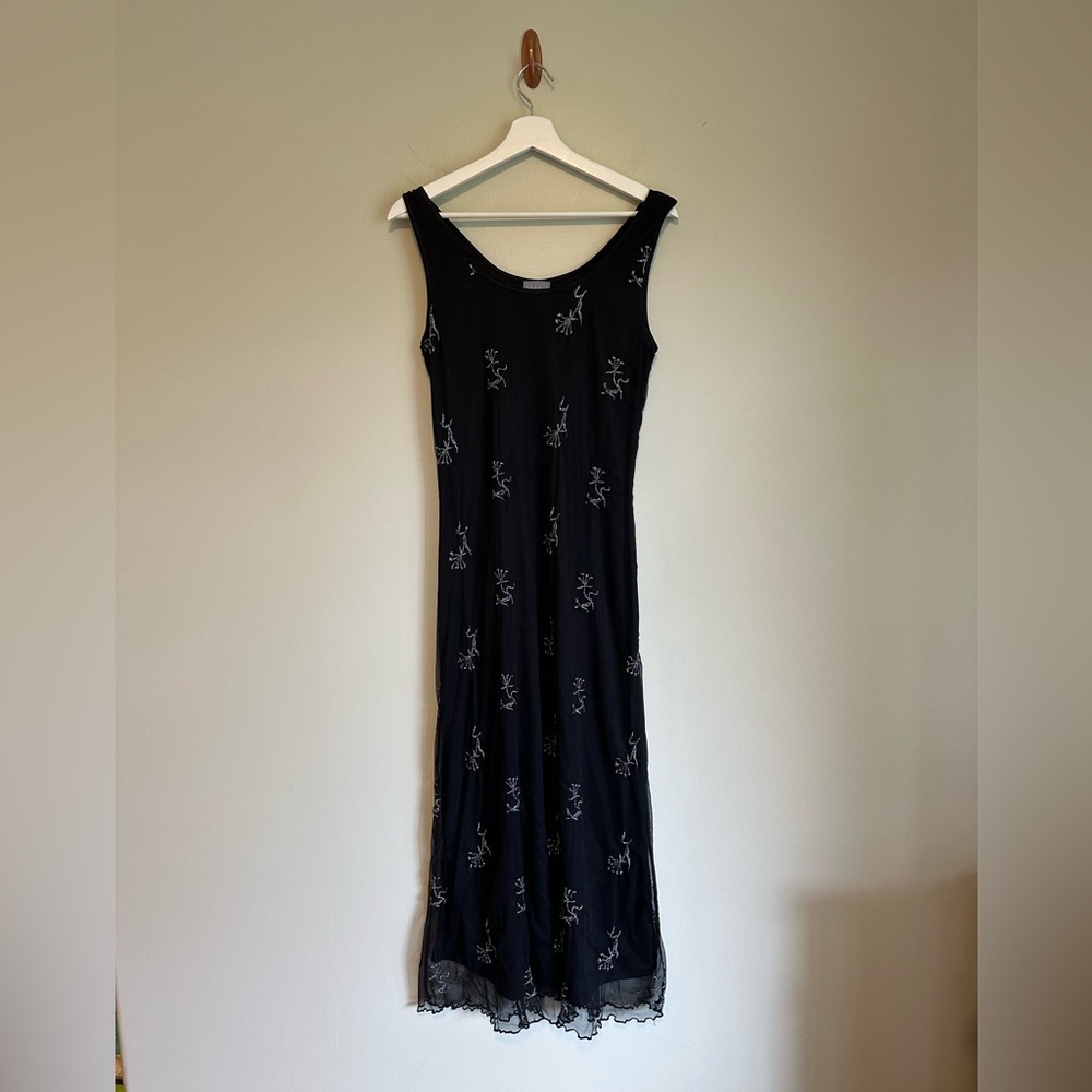 Short sleeved metallic embroidered vintage dress
